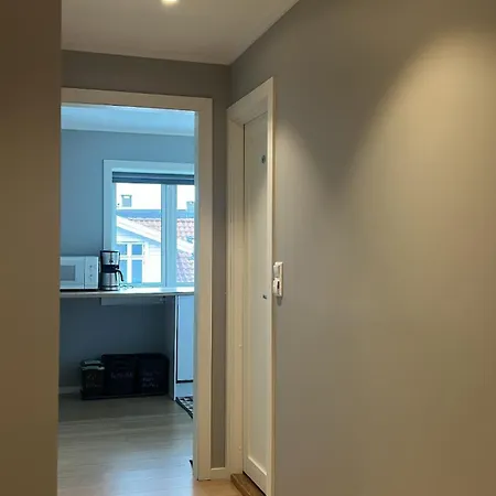 Moderne, 3 Soveroms I Midt I Hjertet Av Appartement