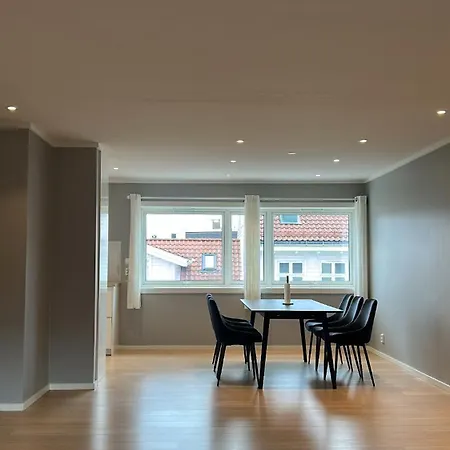 Moderne, 3 Soveroms I Midt I Hjertet Av Apartamento *