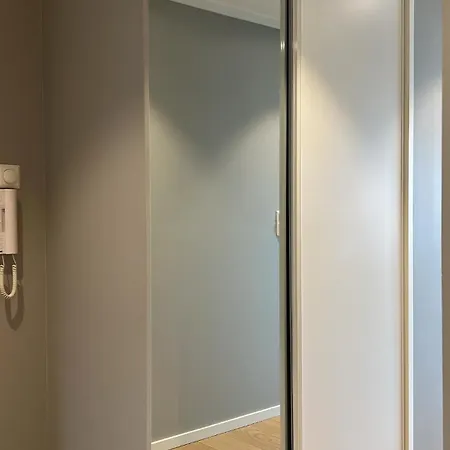 Moderne, 3 Soveroms I Midt I Hjertet Av Appartement